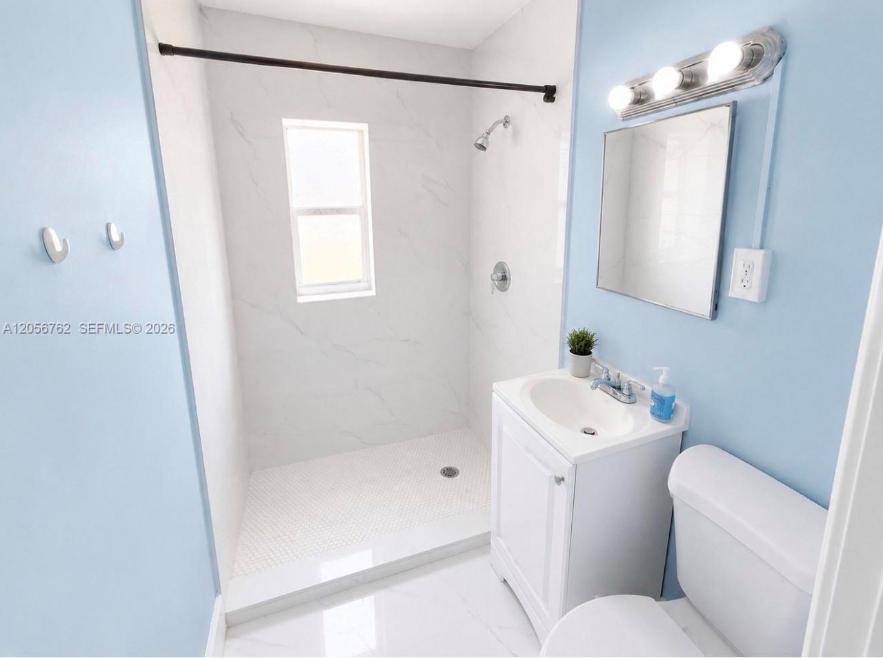 3461 Charleston Blvd , Unit 2, Fort Lauderdale, FL 33312 Photo