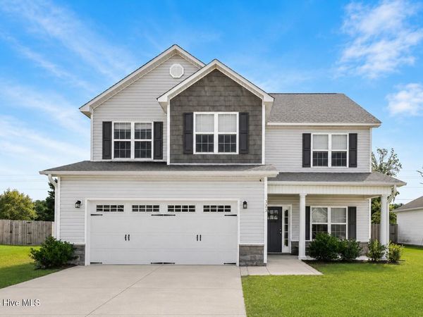 323 Windmill Light Way , Sneads Ferry, NC 28460