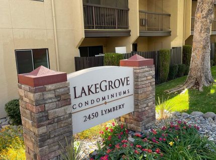2450 Lymbery Street, Unit 216, Reno, NV 89509 Photo
