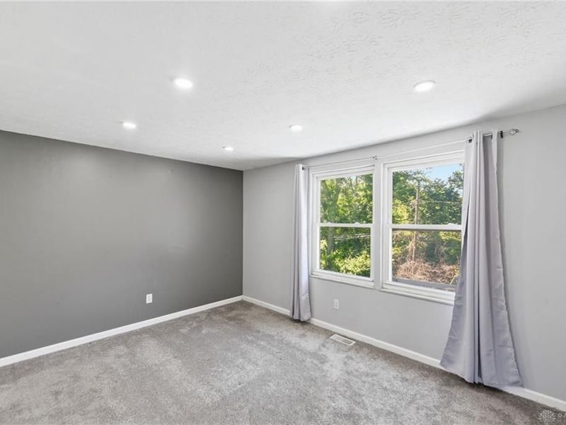 487 Brunswick Drive, Forest Park, OH 45240 Photo 25