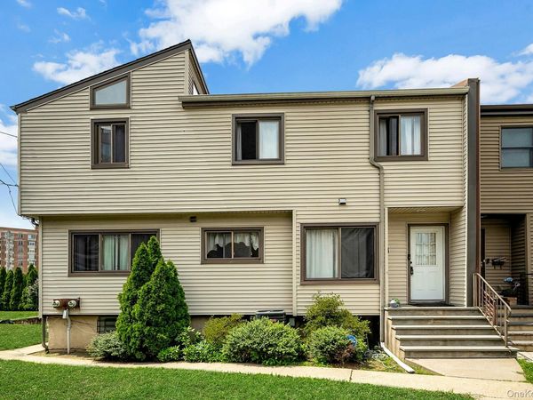 309 Pelham Road , New Rochelle, NY 10805
