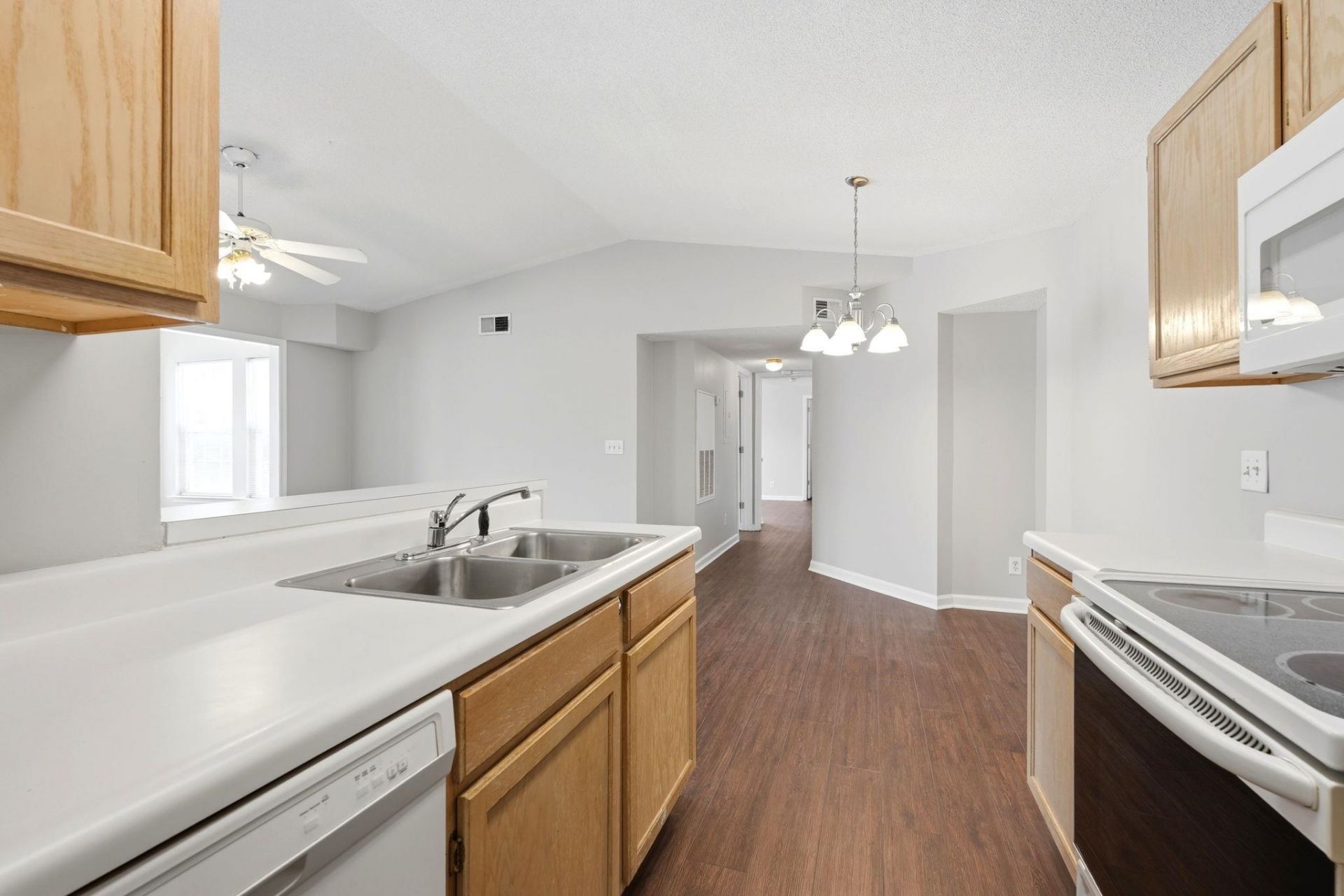 8658 Southbridge Dr.  Photo 15