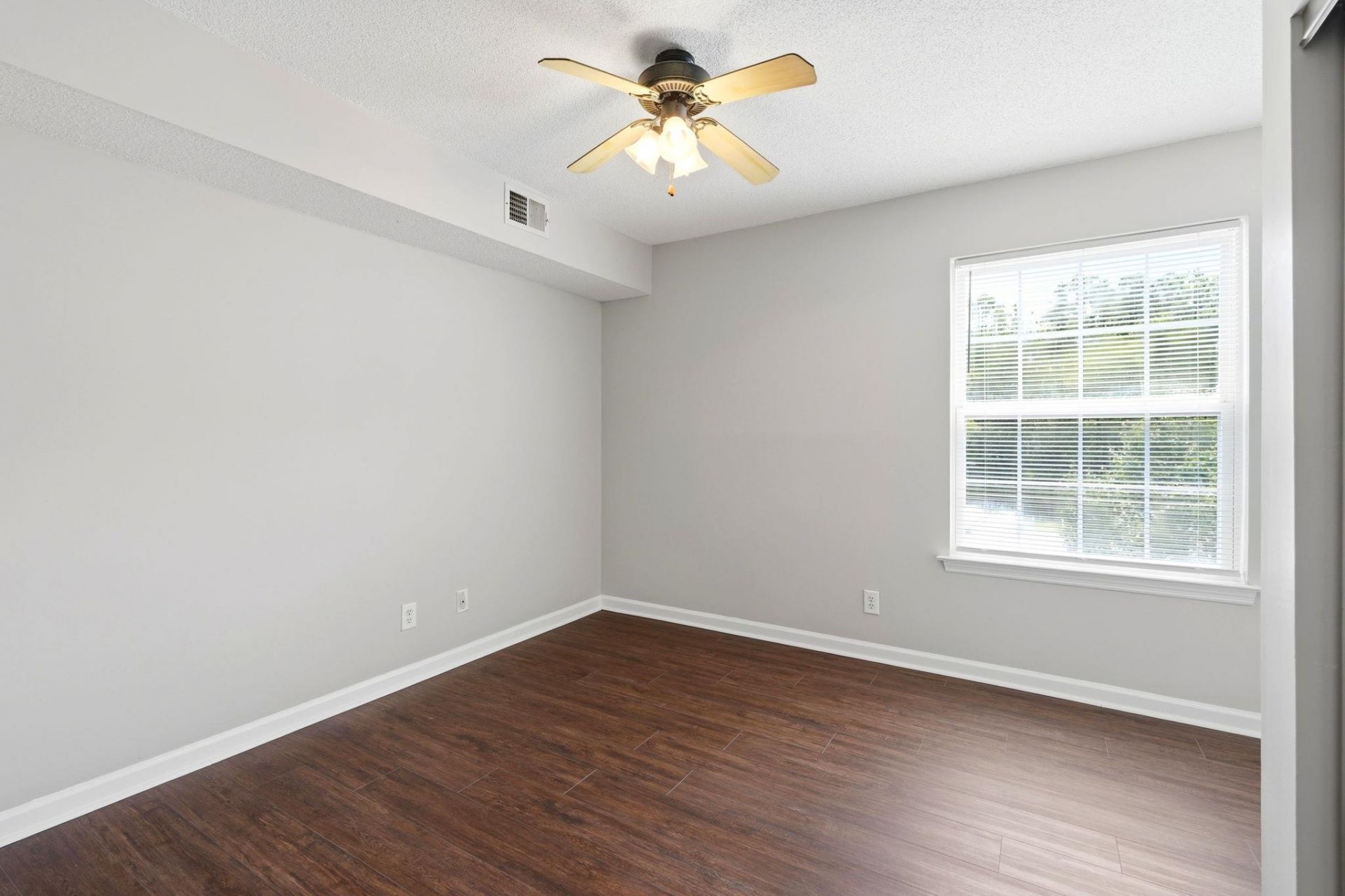 8658 Southbridge Dr.  Photo 24