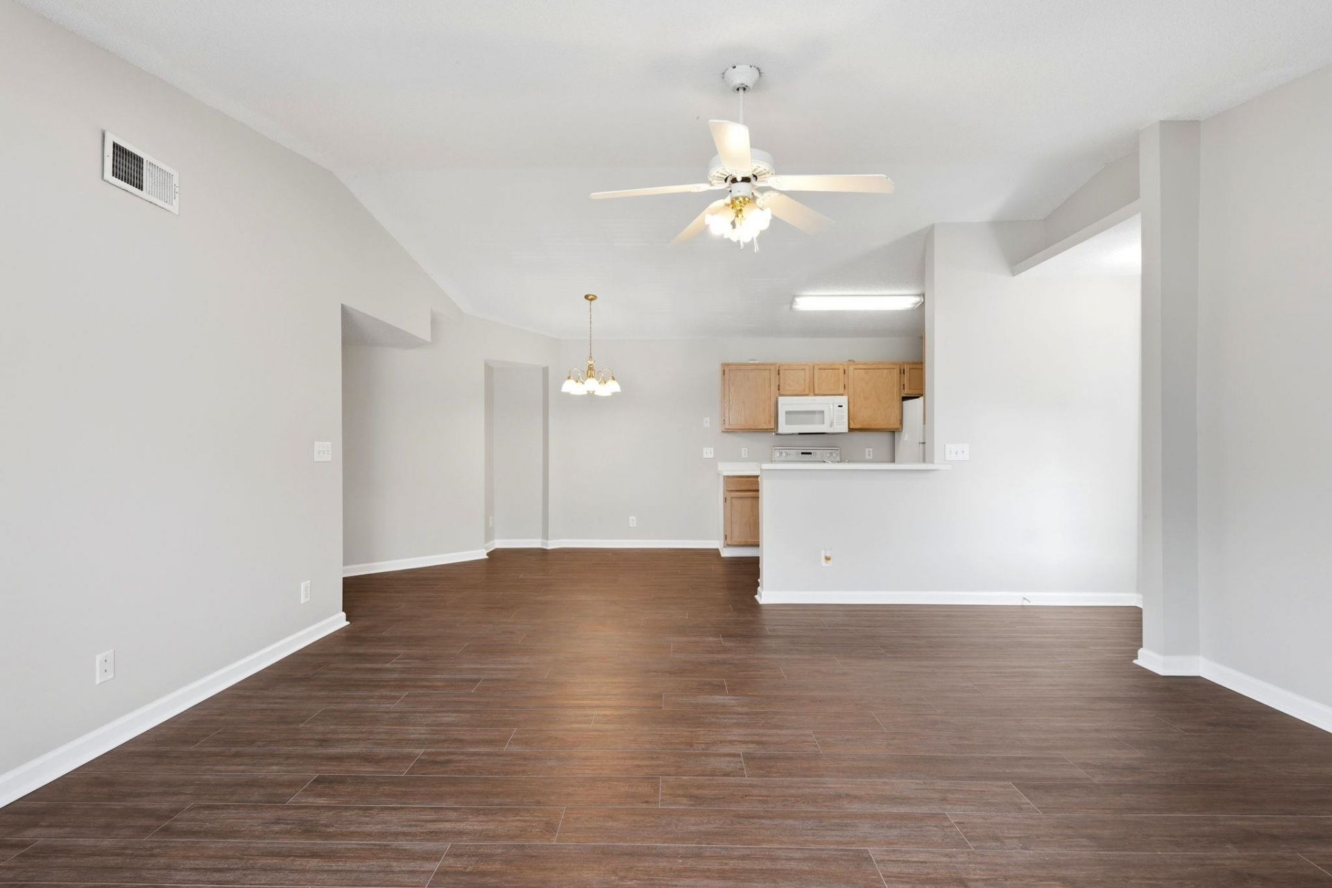 8658 Southbridge Dr.  Photo 7