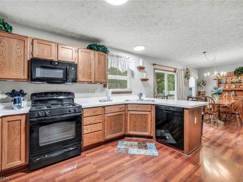 6472 Monroe Lane , North Ridgeville, OH 44039 Photo 8