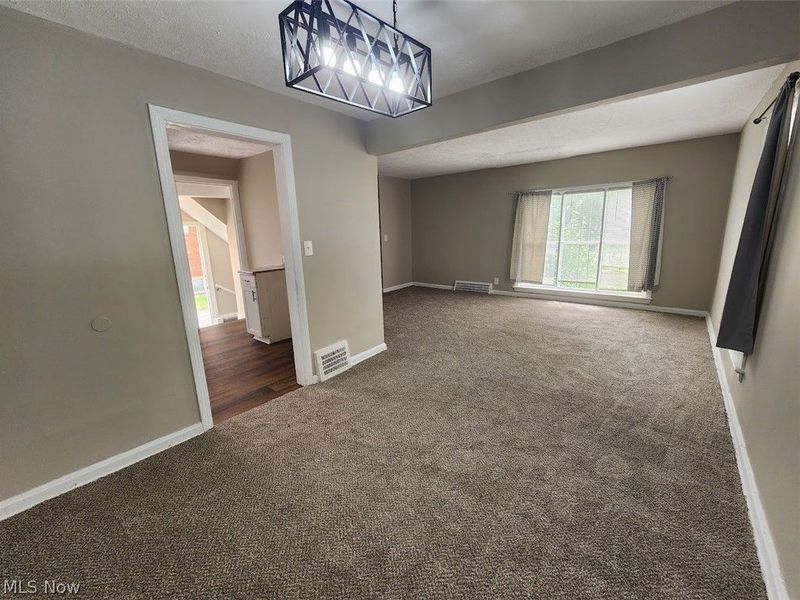 16401 Judson Drive, Cleveland, OH 44128 Photo 5