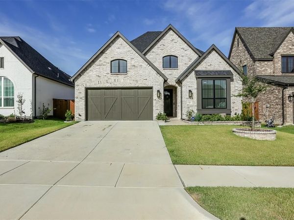 1807 Buckeye Lane, Mansfield, TX 76063