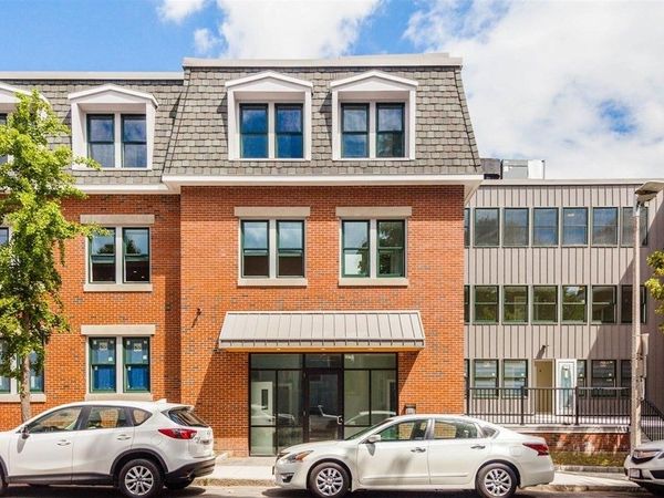 906 East 2nd, Unit 208, Boston, MA 02127