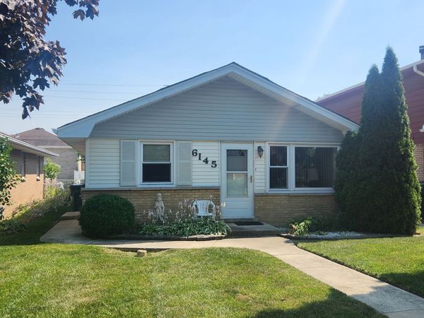 6145 W 83rd Street , Burbank, IL 60459