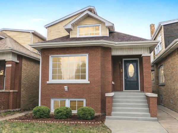 5529 W CORNELIA Avenue , Chicago, IL 60641