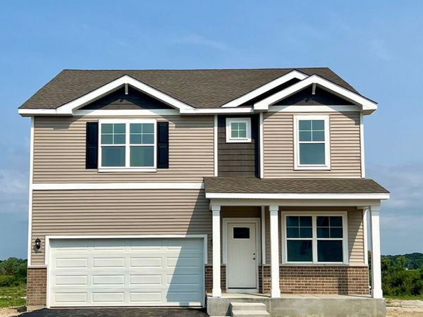 988 SAPPHIRE Lane, Montgomery, IL 60538
