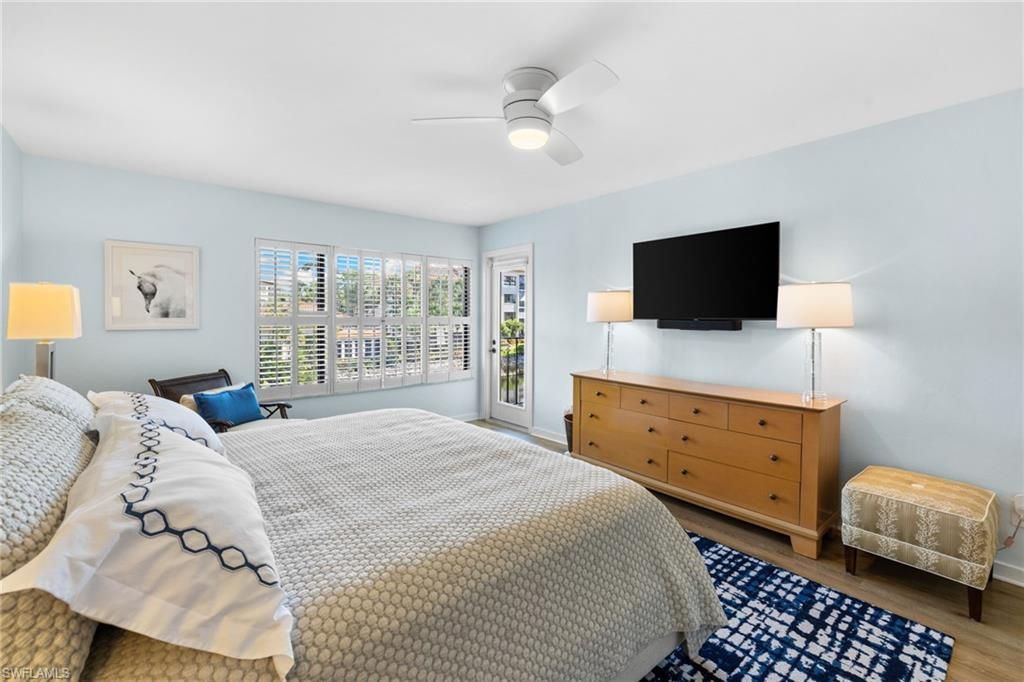6710 Pelican Bay Blvd , Unit 422, Naples, FL 34108 Photo