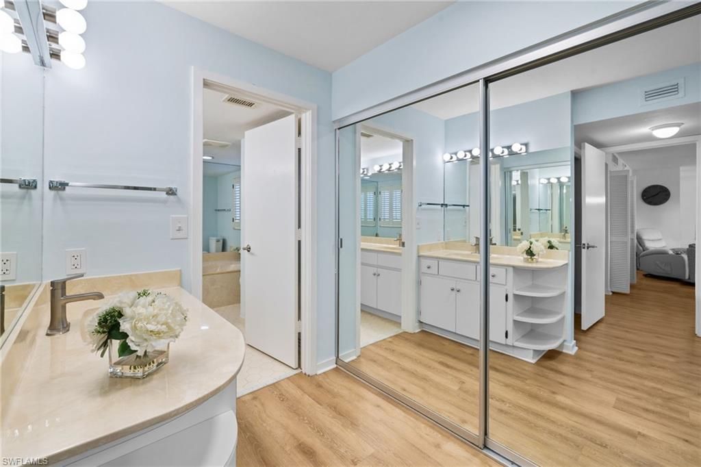 6710 Pelican Bay Blvd , Unit 422, Naples, FL 34108 Photo