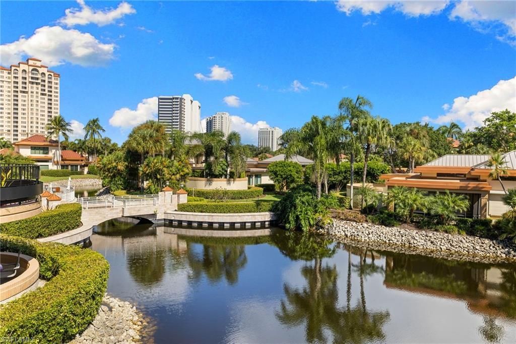6710 Pelican Bay Blvd , Unit 422, Naples, FL 34108 Photo