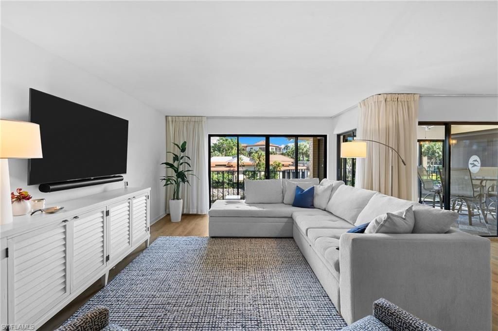 6710 Pelican Bay Blvd, Unit 422, Naples, FL 34108 Photo
