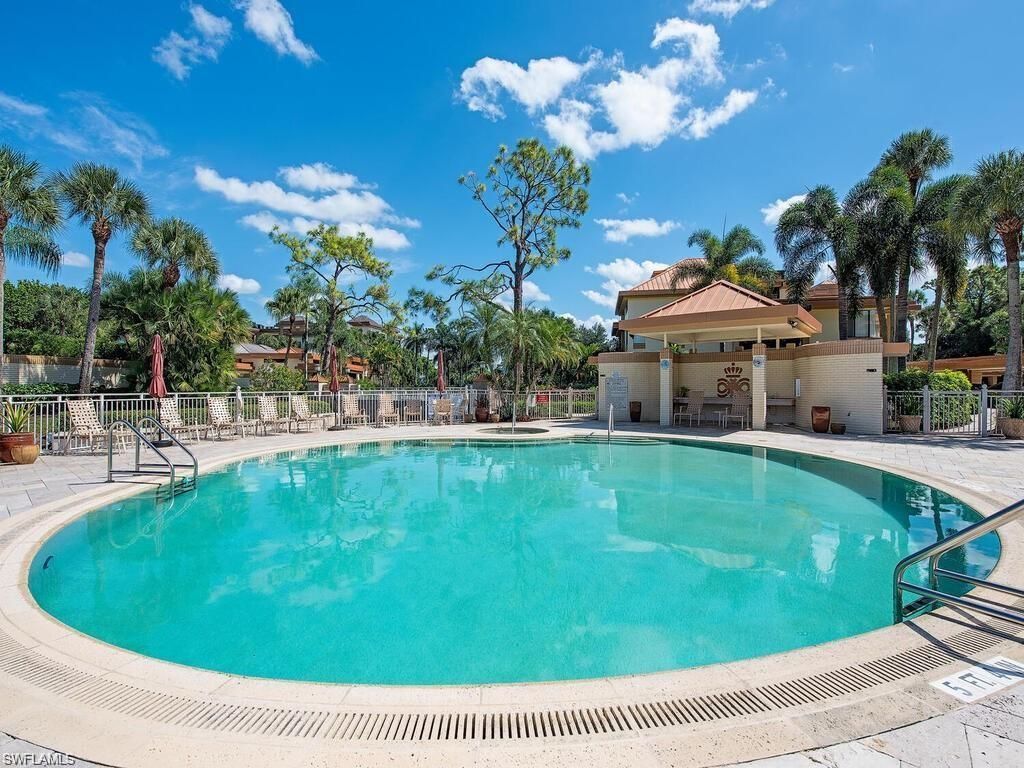 6710 Pelican Bay Blvd, Unit 422, Naples, FL 34108 Photo