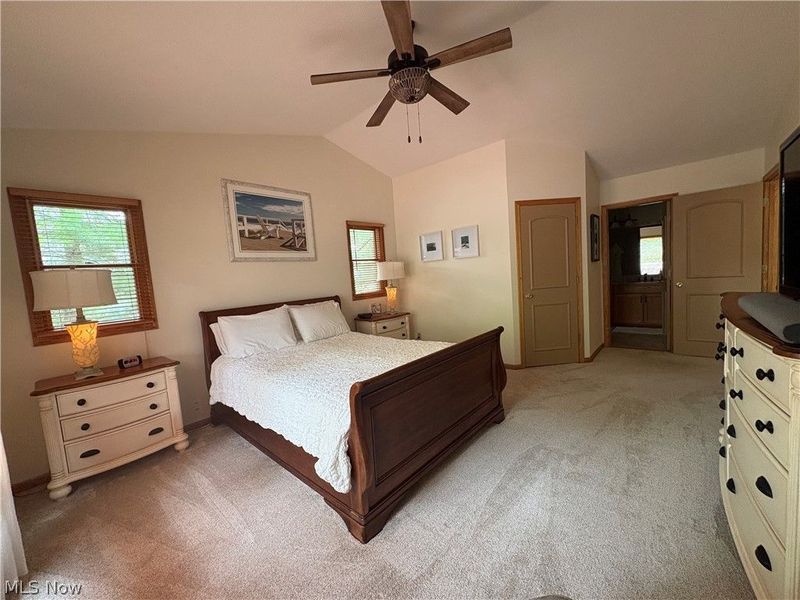 1091 Evening Star Drive, Roaming Shores, OH 44085 Photo 17