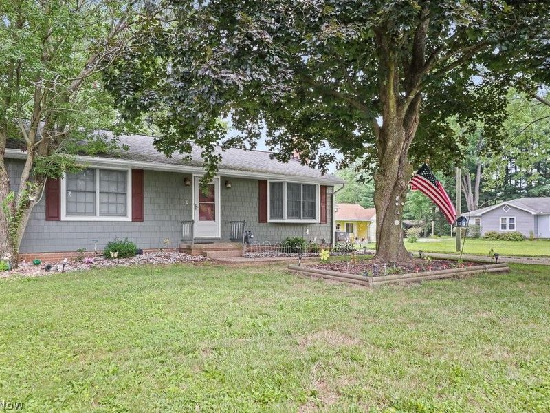 306 E Beech Street, Alliance, OH 44601 Photo 1