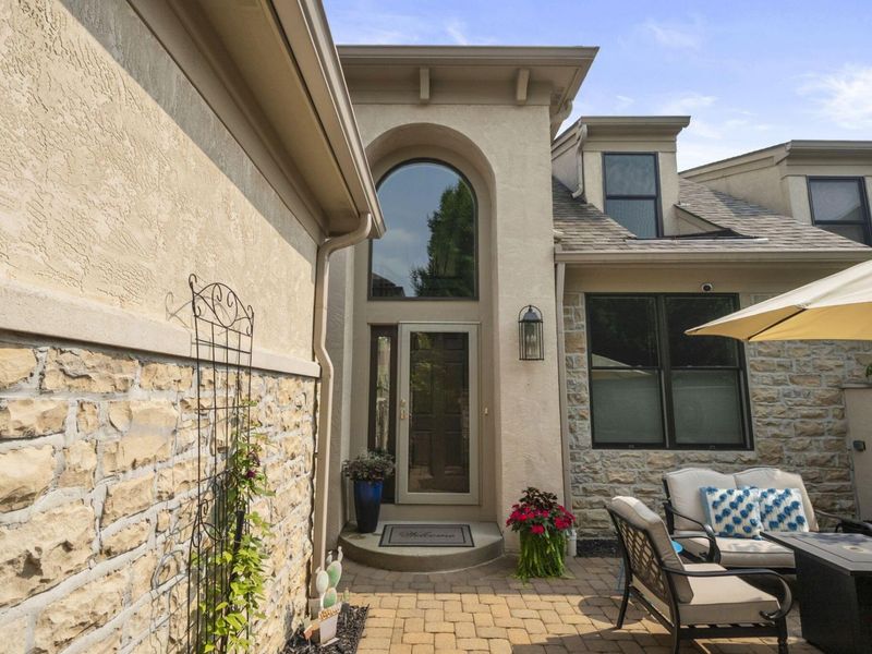 4922 Stonehaven Drive, Upper Arlington, OH 43220 Photo 3