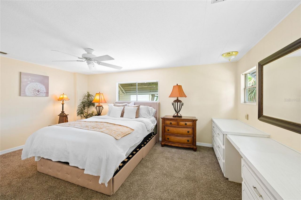 150 Azalea Trail , Leesburg, FL 34748 Photo