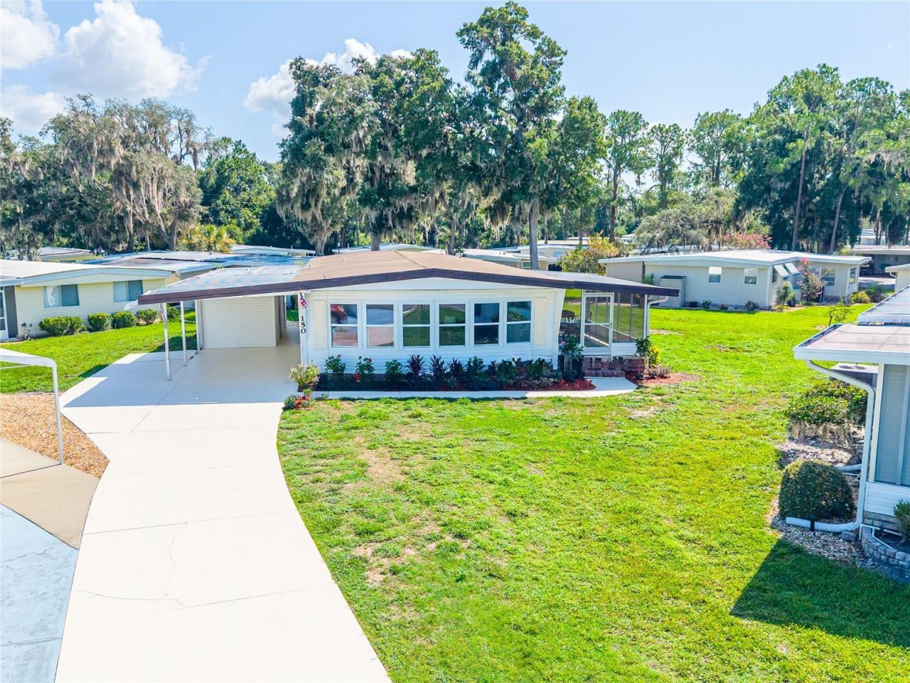 150 Azalea Trail , Leesburg, FL 34748 Photo