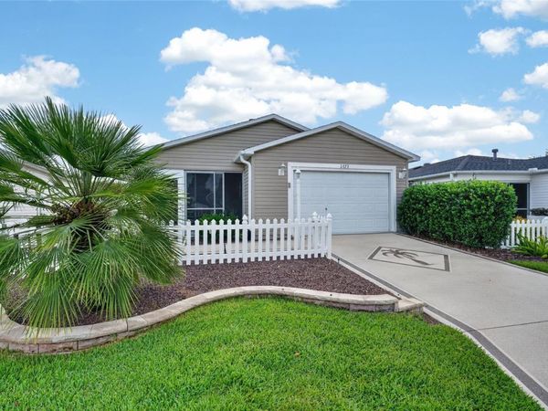 2673 SUFFOLK STREET , THE VILLAGES, FL 32162