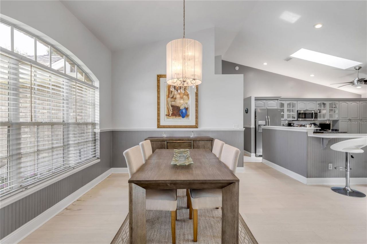 815 E 7th Avenue, New Smyrna Beach, FL 32169 Photo