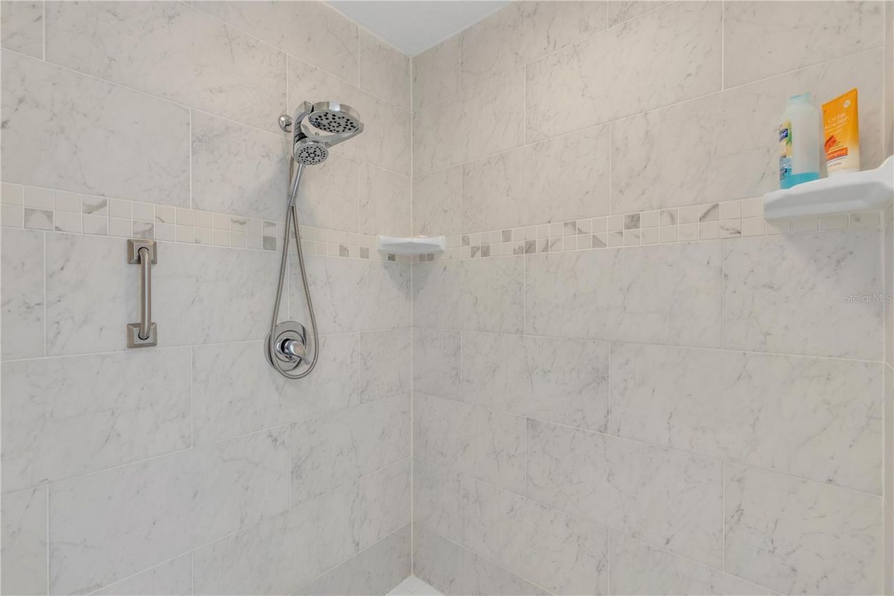 815 E 7th Avenue, New Smyrna Beach, FL 32169 Photo