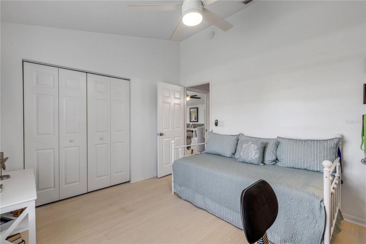 815 E 7th Avenue, New Smyrna Beach, FL 32169 Photo