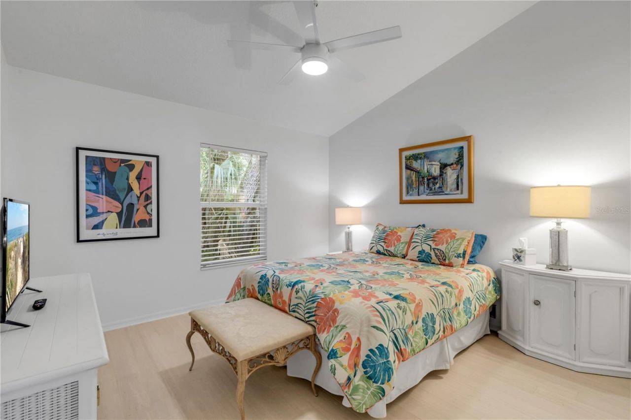 815 E 7th Avenue, New Smyrna Beach, FL 32169 Photo