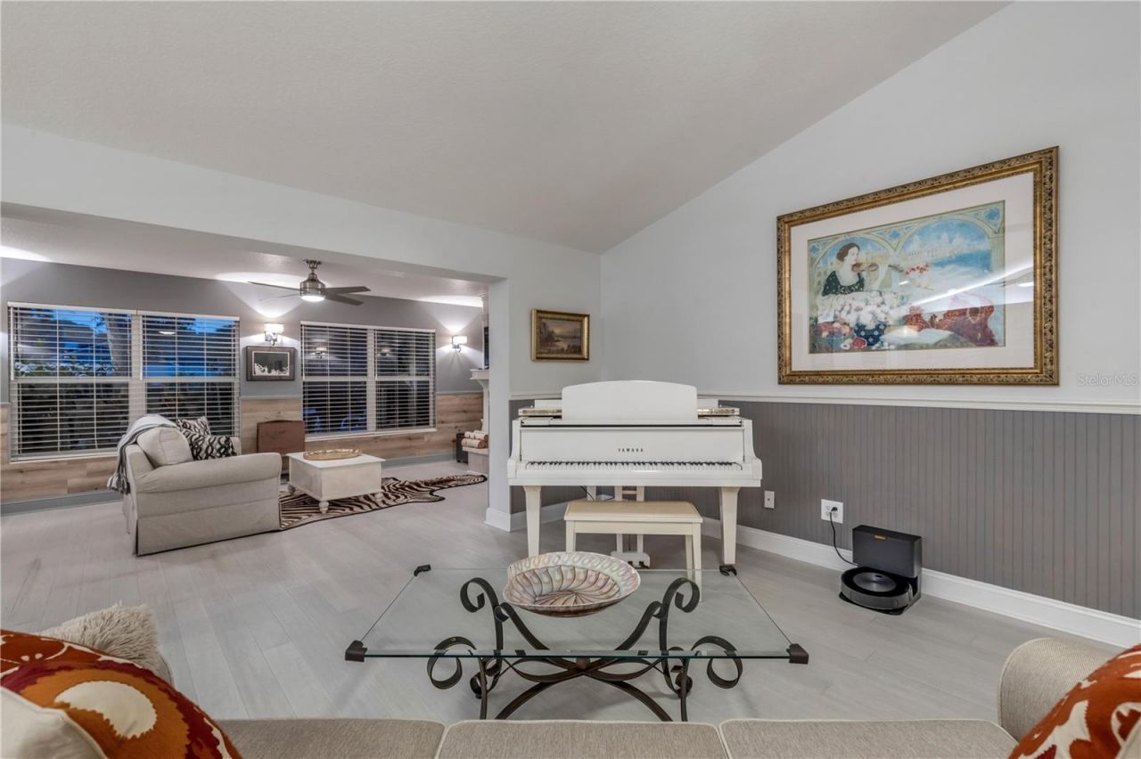 815 E 7th Avenue, New Smyrna Beach, FL 32169 Photo