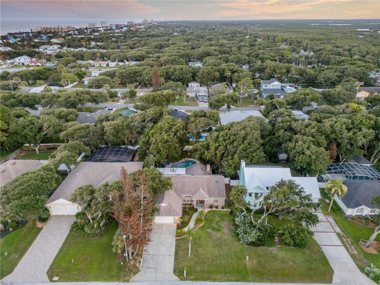 815 E 7th Avenue, New Smyrna Beach, FL 32169 Photo