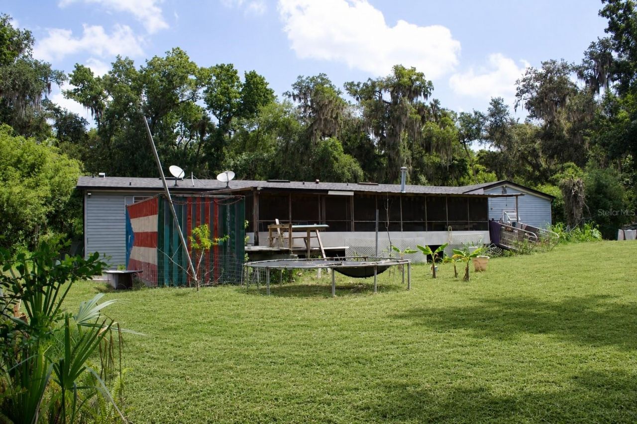 335 Stacy Grove Rd , Road, Oak Hill, FL 32759 Photo