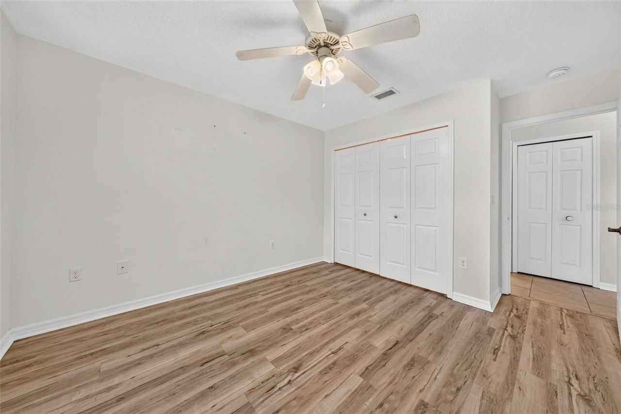 615 Juniper Way , Tavares, FL 32778 Photo