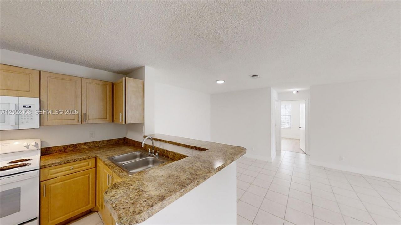 11255 W Atlantic Blvd , Unit 106, Coral Springs, FL 33071 Photo