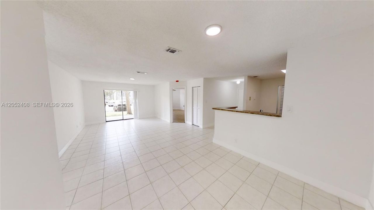 11255 W Atlantic Blvd , Unit 106, Coral Springs, FL 33071 Photo