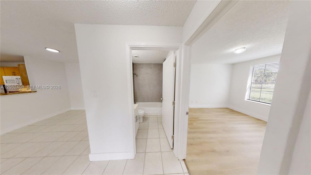 11255 W Atlantic Blvd , Unit 106, Coral Springs, FL 33071 Photo