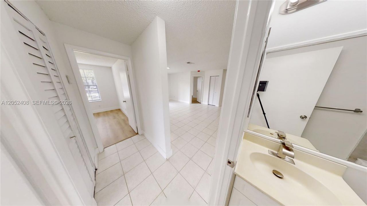 11255 W Atlantic Blvd , Unit 106, Coral Springs, FL 33071 Photo