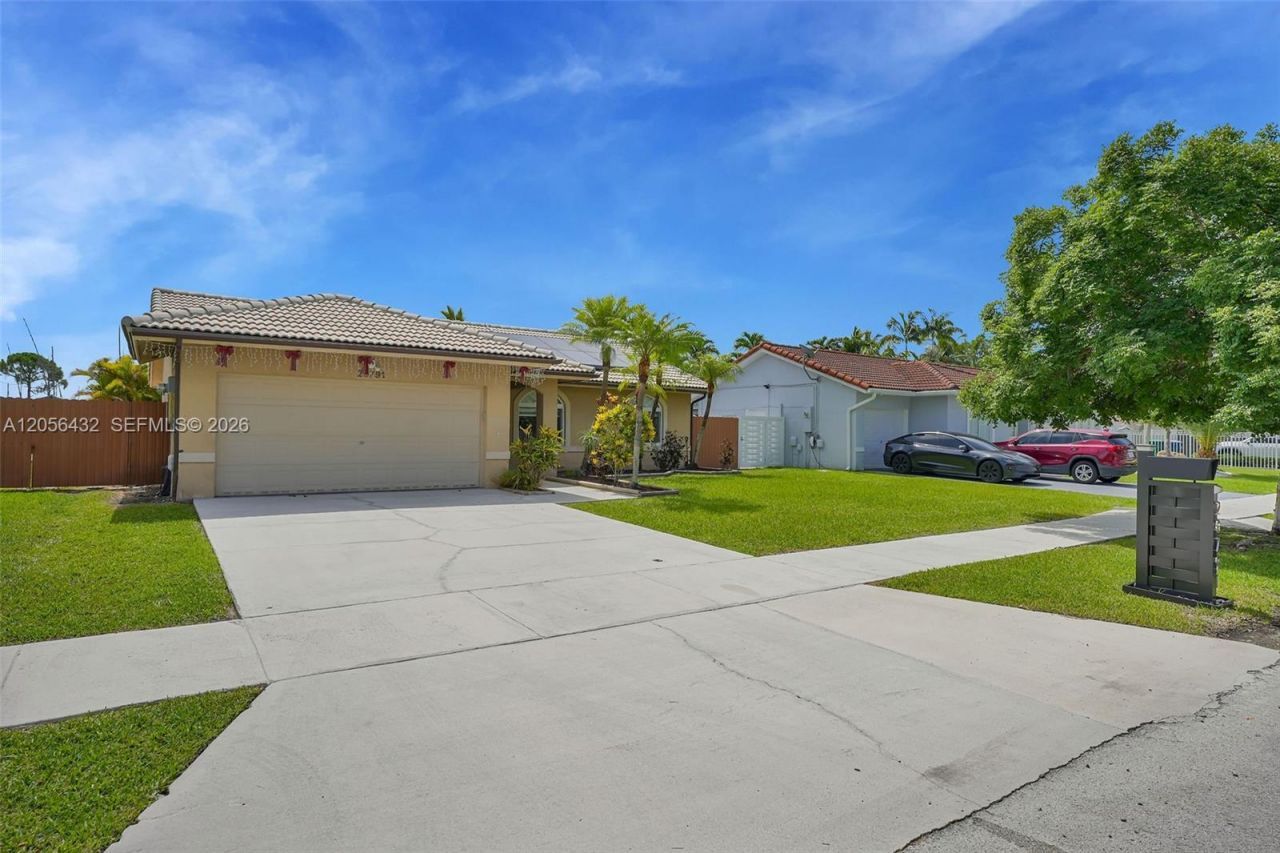 20791 SW 129th Ct, Miami, FL 33177 Photo