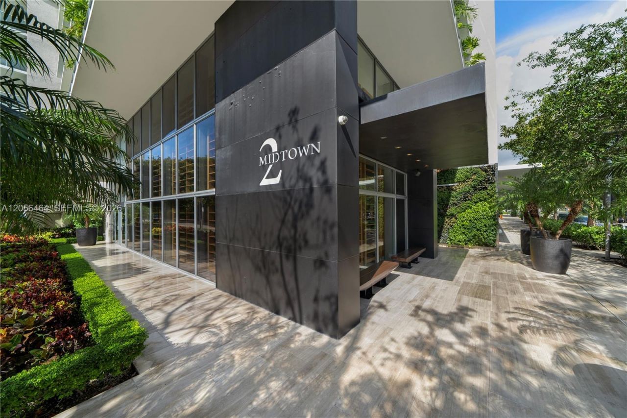 3470 E Coast Ave, Unit H2302, Miami, FL 33137 Photo
