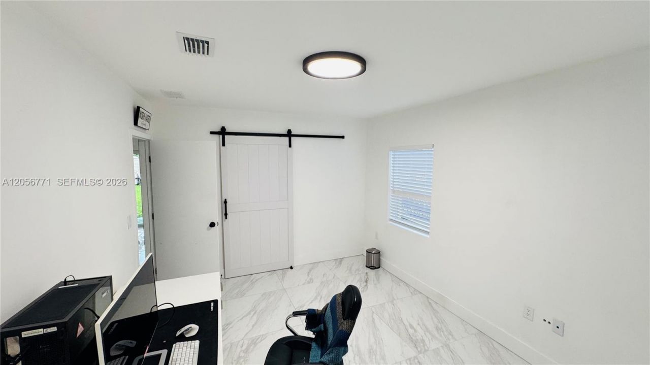 6212 SW 24th St, Miami, FL 33155 Photo