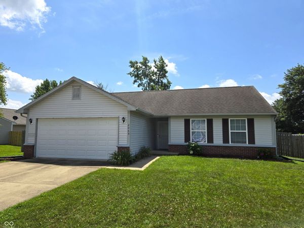 2069 Creekside Drive, Seymour, IN 47274
