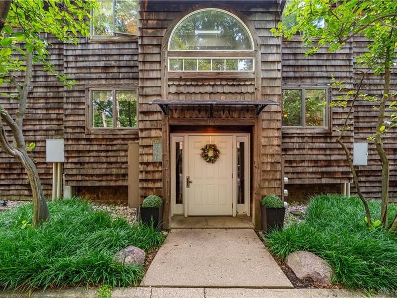 128 Bellaire Avenue, Unit 204, Dayton, OH 45420 Photo 1