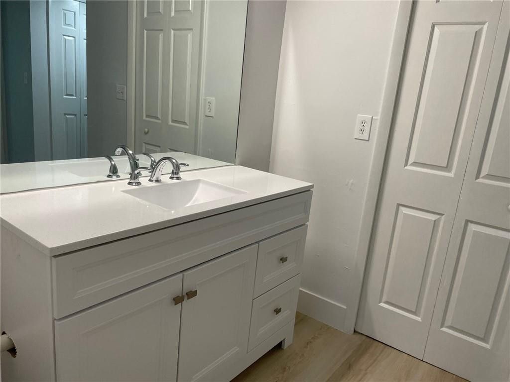 235 Lakeview Drive, Unit 102, Weston, FL 33326 Photo