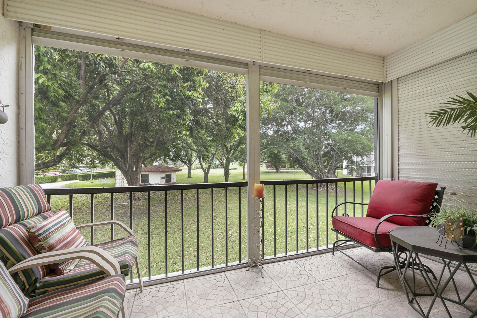 8990 S Hollybrook Boulevard, Unit 209, Pembroke Pines, FL 33025 Photo