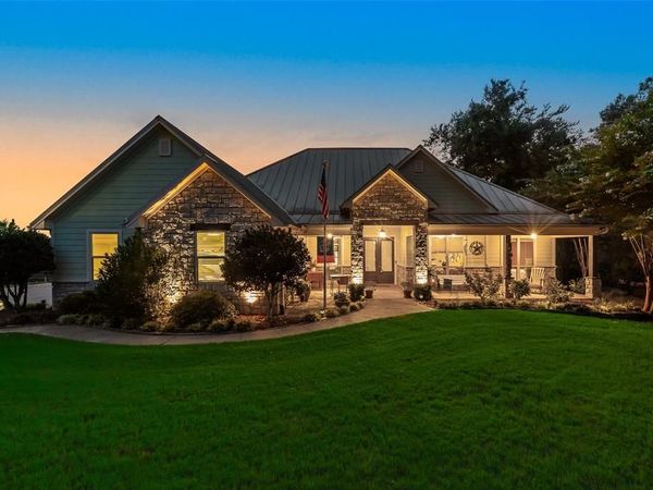 24060 Red Azalea, Lindale, TX 75771