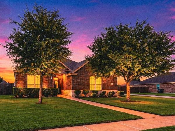 610 Milas Lane, Glenn Heights, TX 75154