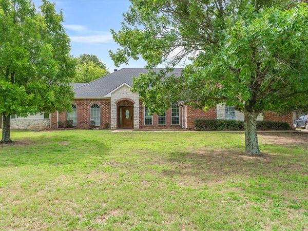 169 VZ County Road 1503, Van, TX 75790