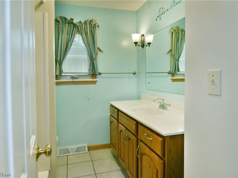 750 Blueberry Hill Drive, Canfield, OH 44406 Photo 34