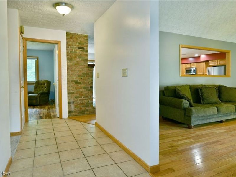 750 Blueberry Hill Drive, Canfield, OH 44406 Photo 6